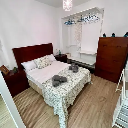 Appartamento Gatu Paraguay , Preferente Mayores 25 Anos Y Familias